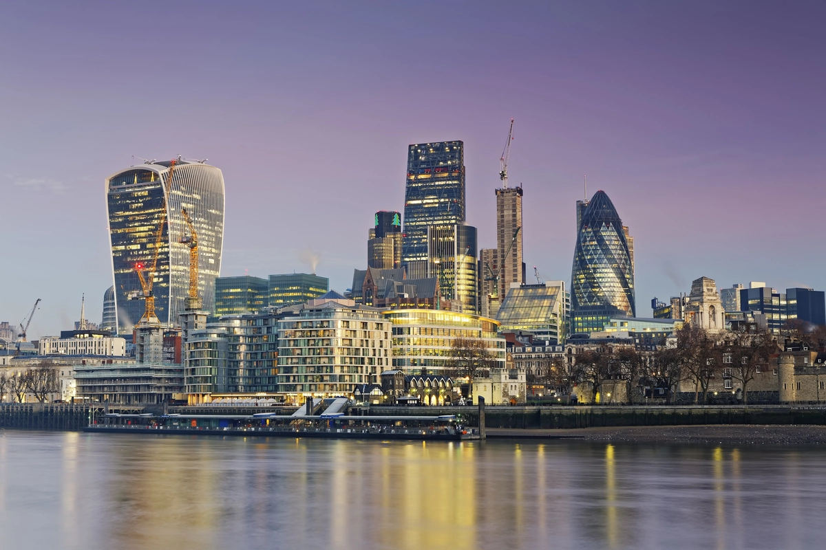 London, UK Luxury Travel Guide: Hotels, Tea, Museums, Transit