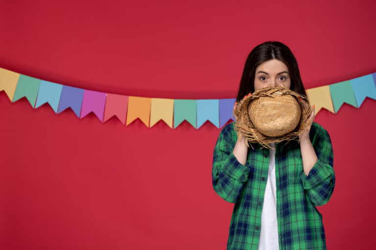 Menina cobrindo o rosto na Festa Junina, Brasil