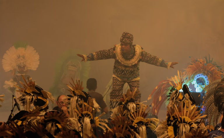 مهرجان بارينتينس، عرض بوي-بومبا، البرازيل